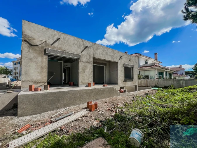 Moradia T3 para Venda em Carcavelos e Parede Foto 2