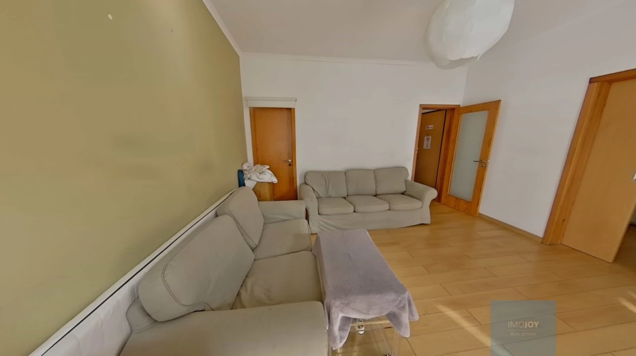 Apartamento T4 para Venda em Arroios Foto 3
