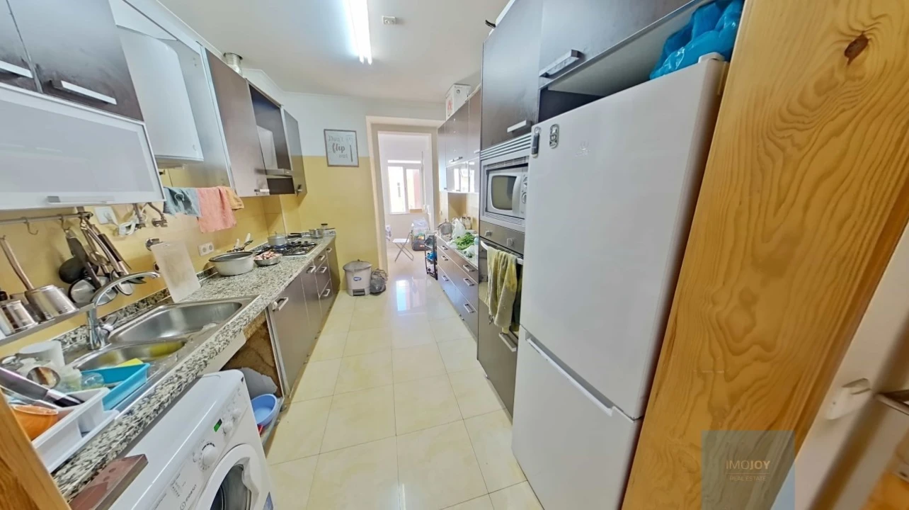 Apartamento T4 para Venda em Arroios Foto 5