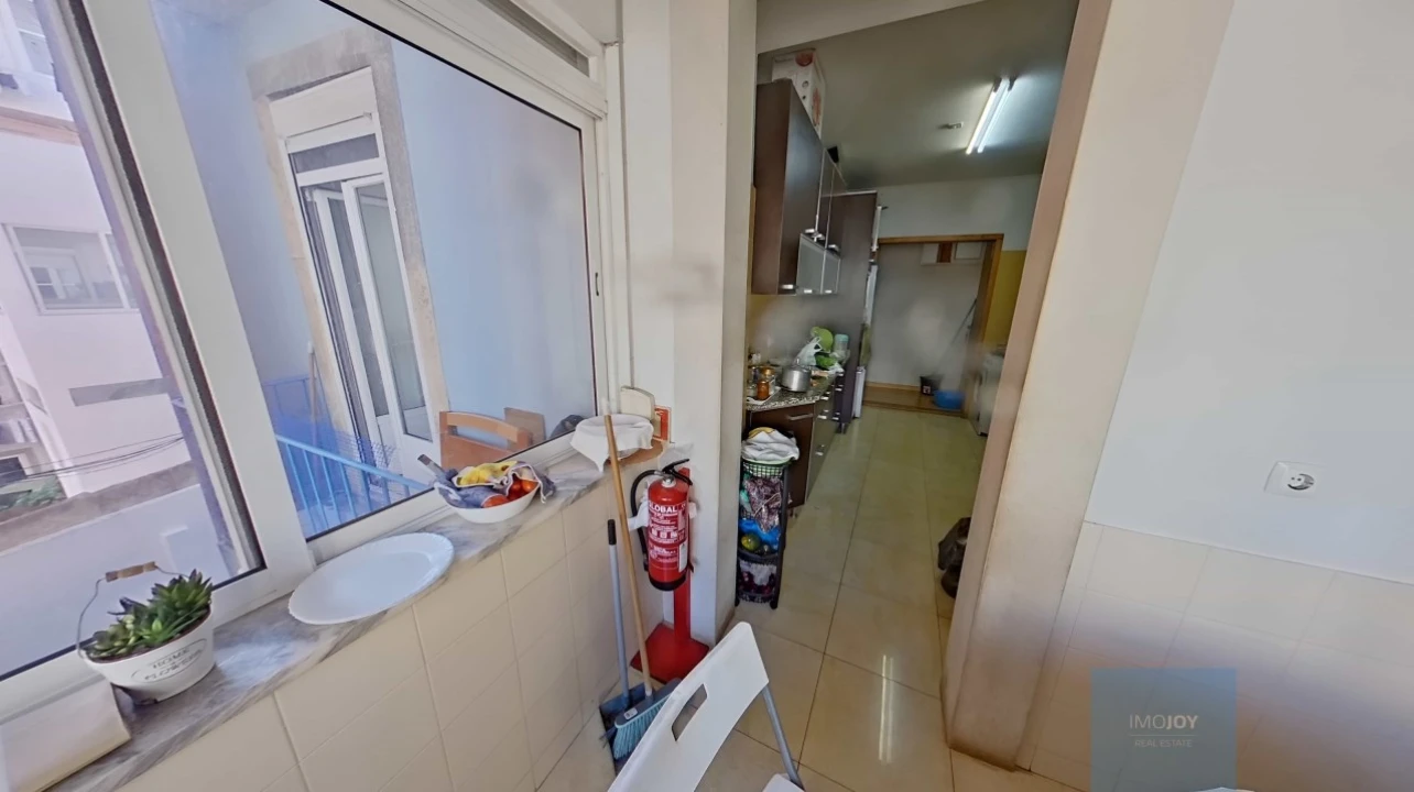 Apartamento T4 para Venda em Arroios Foto 8