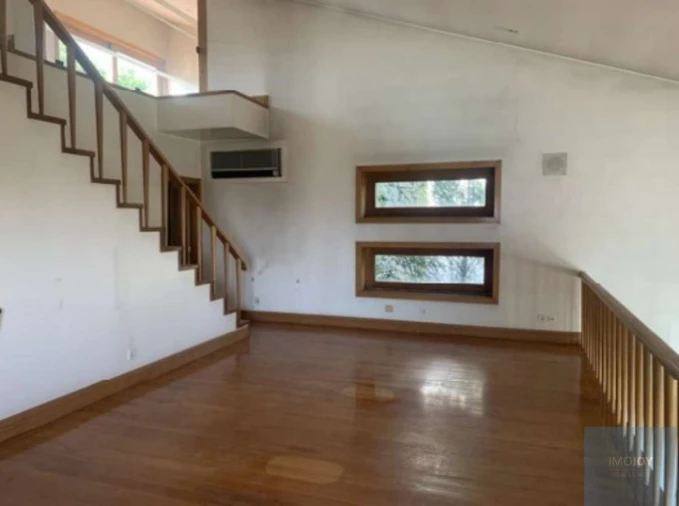 Moradia T5 para Venda em Azurem Foto 15