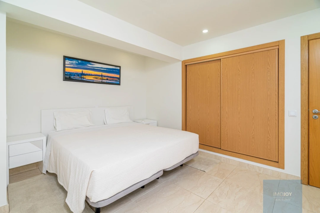 Apartamento T1 para Venda em Portimão Foto 20