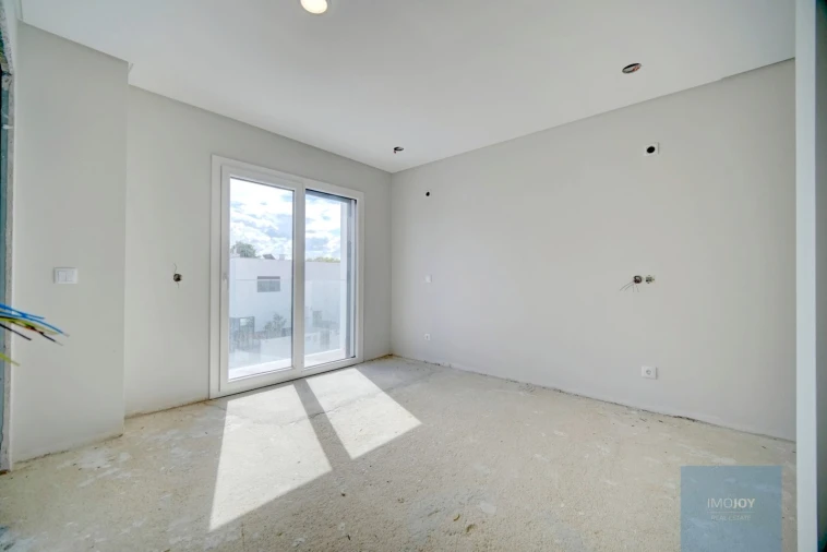 Moradia T4 para Venda em Alcochete Foto 13