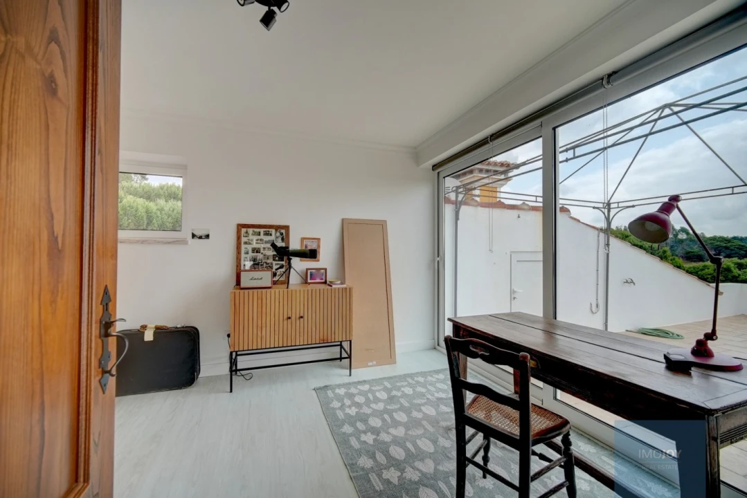 Moradia T3 para Venda em Alcoentre Foto 30