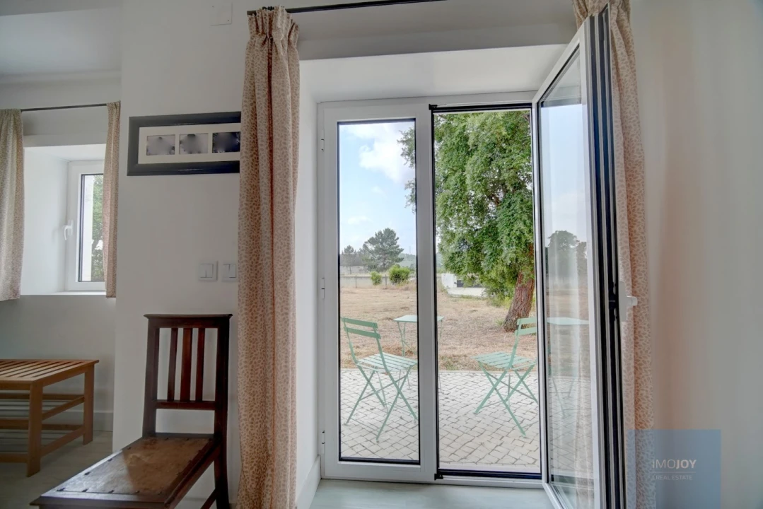 Moradia T3 para Venda em Alcoentre Foto 18