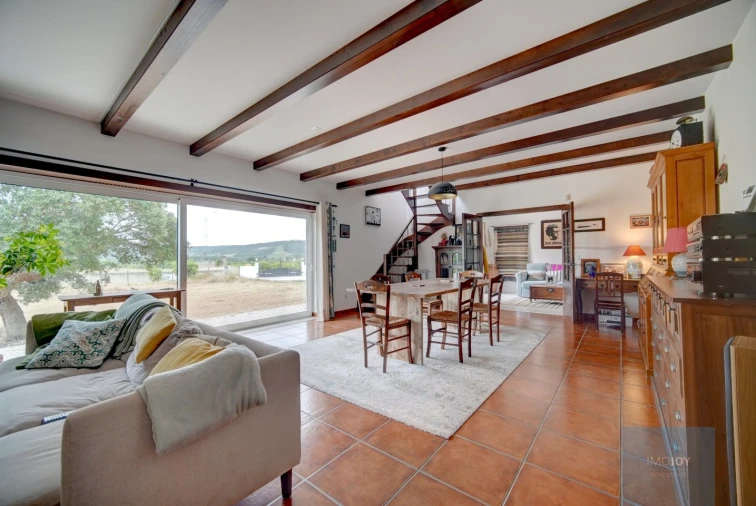 Moradia T3 para Venda em Alcoentre Foto 1