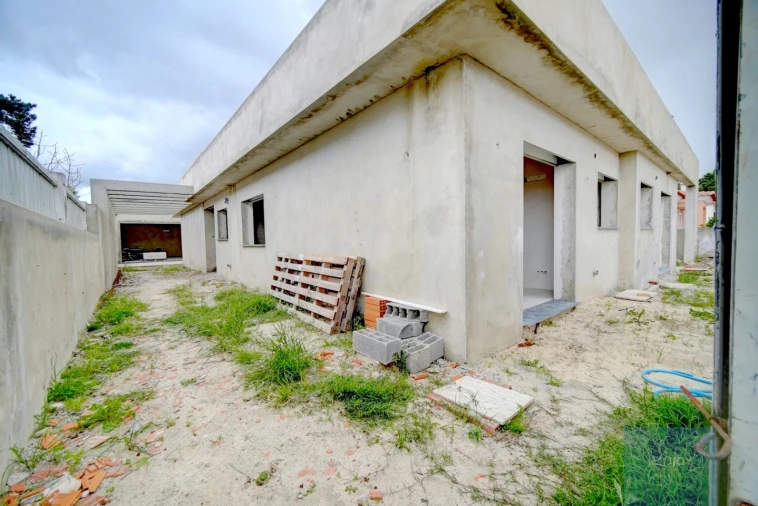 Moradia T5 para Venda em Azeitão (São Lourenço e São Simão) Foto 38