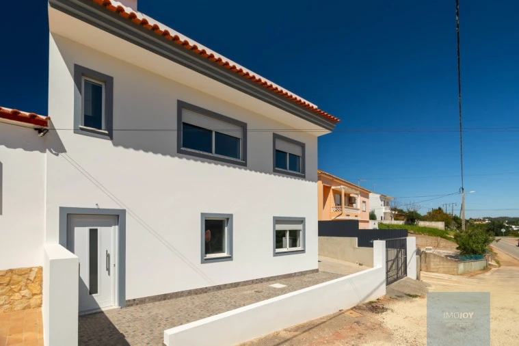 Moradia T3 para Venda em Silves Foto 41