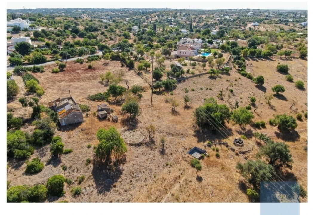 Terreno para Venda em Quelfes Foto 11
