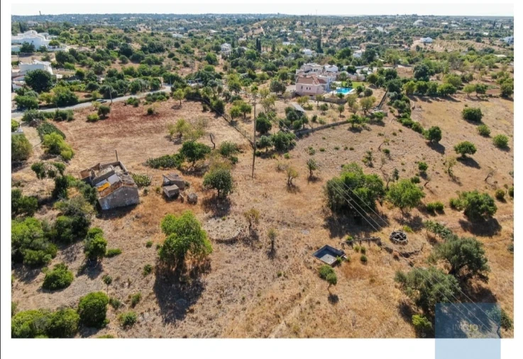 Terreno para Venda em Quelfes Foto 11