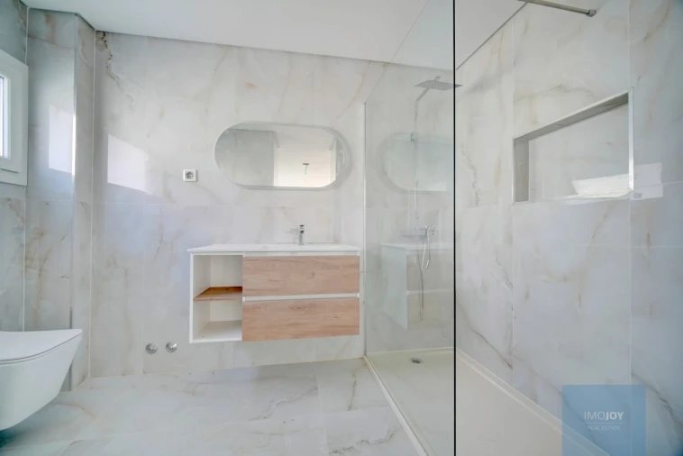 Moradia T4 para Venda em Alcochete Foto 7