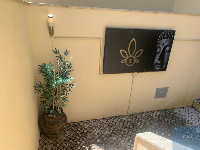 Loja para Venda em Carcavelos e Parede Foto 3