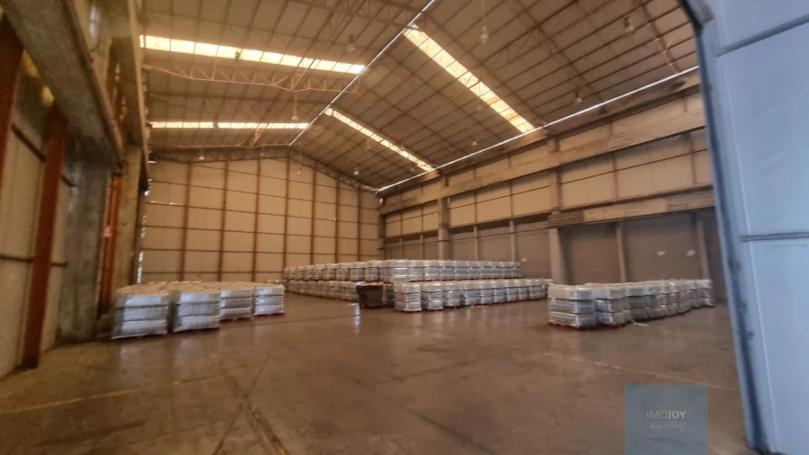 Armazém para Arrendamento em Sado Foto 12