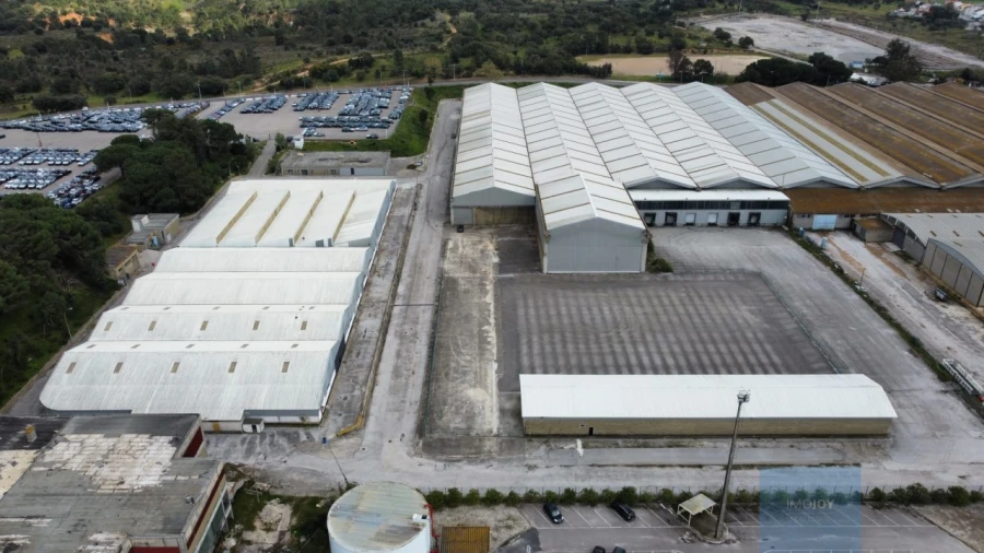Armazém para Arrendamento em Sado Foto 4