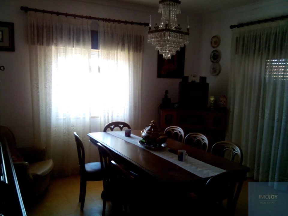 Moradia T3 para Venda em Odivelas Foto 6