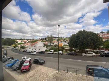 Escritório para Arrendamento em Ajuda