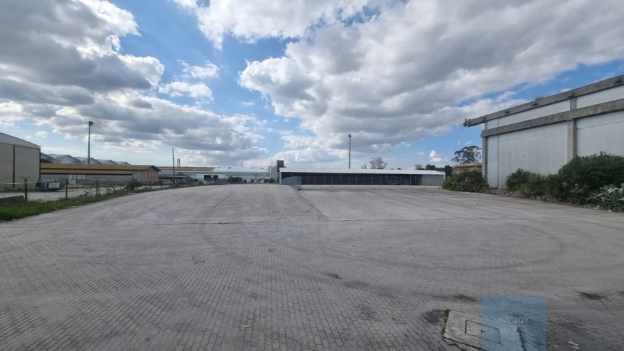 Armazém para Arrendamento em Sado Foto 16