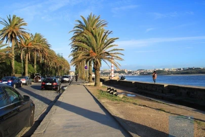 Apartamento T2 para Arrendamento em Aldoar, Foz do Douro e Nevogilde