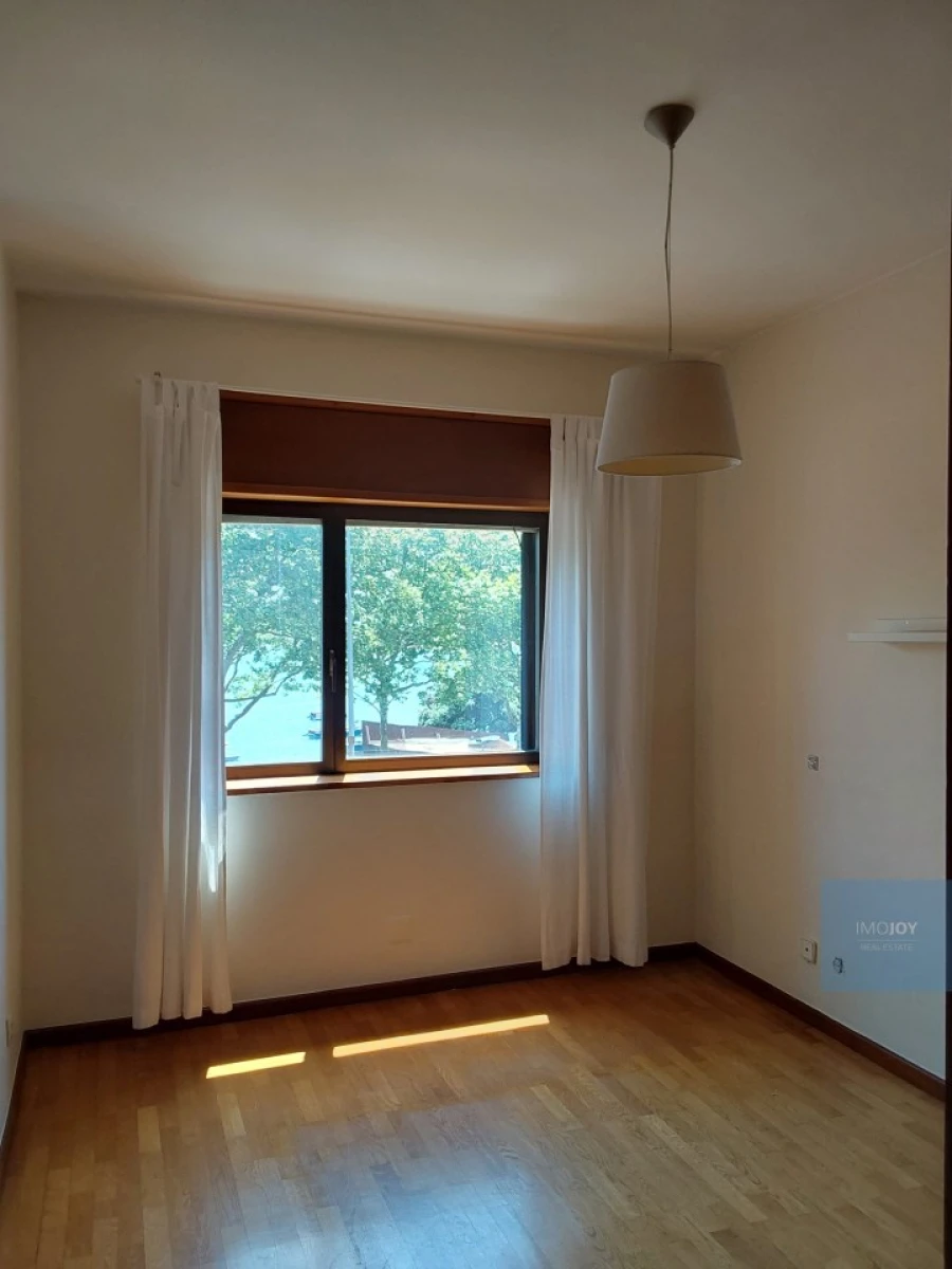 Apartamento T2 para Arrendamento em Aldoar, Foz do Douro e Nevogilde Foto 6