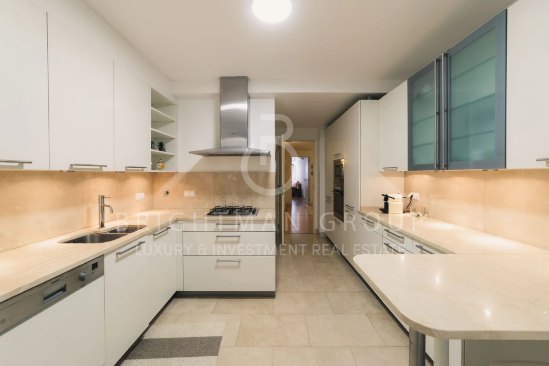 Apartamento T2 para Venda em Santa Maria Maior Foto 8