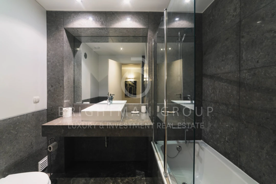 Apartamento T2 para Venda em Santa Maria Maior Foto 20