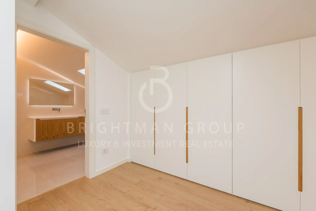 Apartamento T3 para Venda em Carcavelos e Parede Foto 27