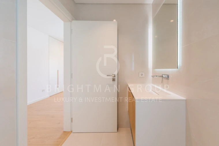 Apartamento T3 para Venda em Carcavelos e Parede Foto 6