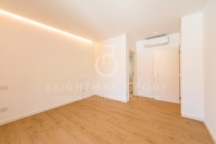 Apartamento T3 para Venda em Carcavelos e Parede Foto 7