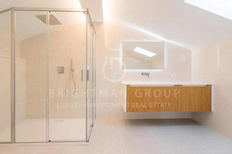 Apartamento T3 para Venda em Carcavelos e Parede Foto 28