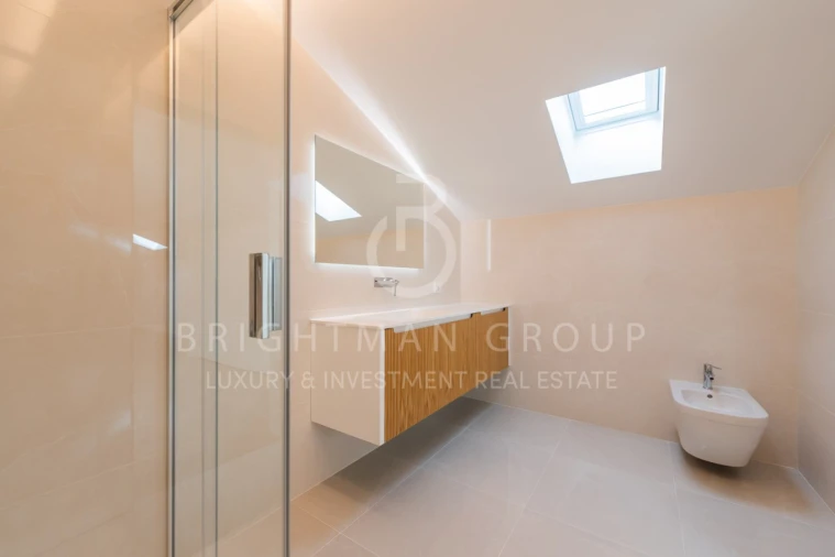 Apartamento T3 para Venda em Carcavelos e Parede Foto 29