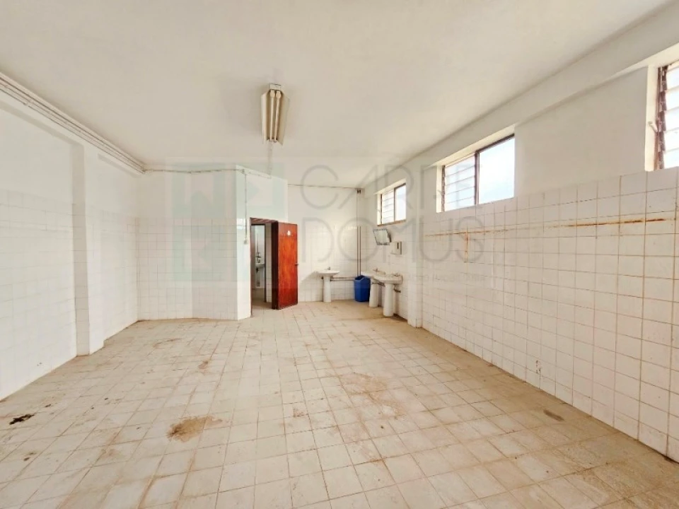 Armazém para Venda em Torres Novas (Santa Maria, Salvador e Santiago) Foto 21