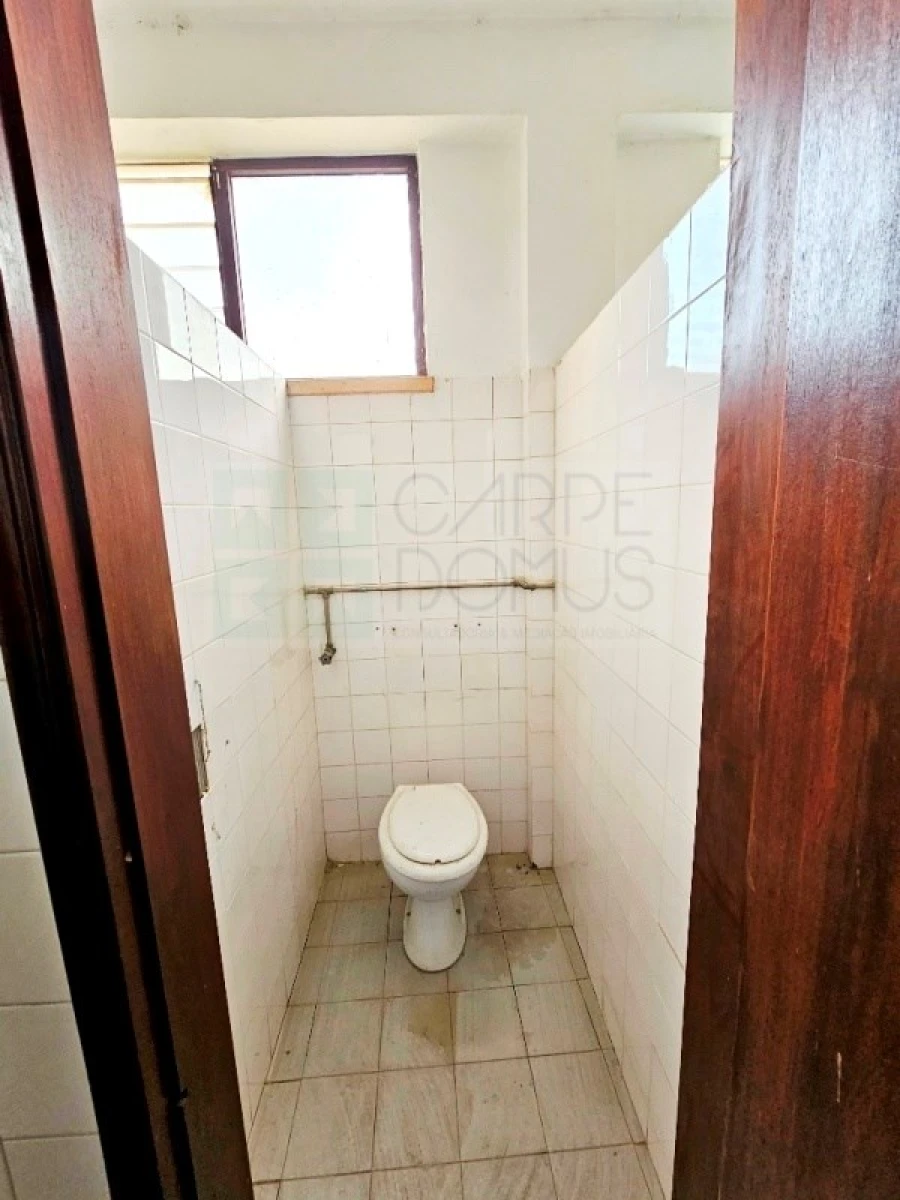 Armazém para Venda em Torres Novas (Santa Maria, Salvador e Santiago) Foto 18