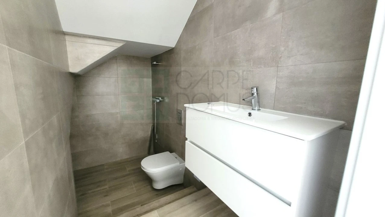 Moradia T3 para Venda em Tavira (Santa Maria e Santiago) Foto 8