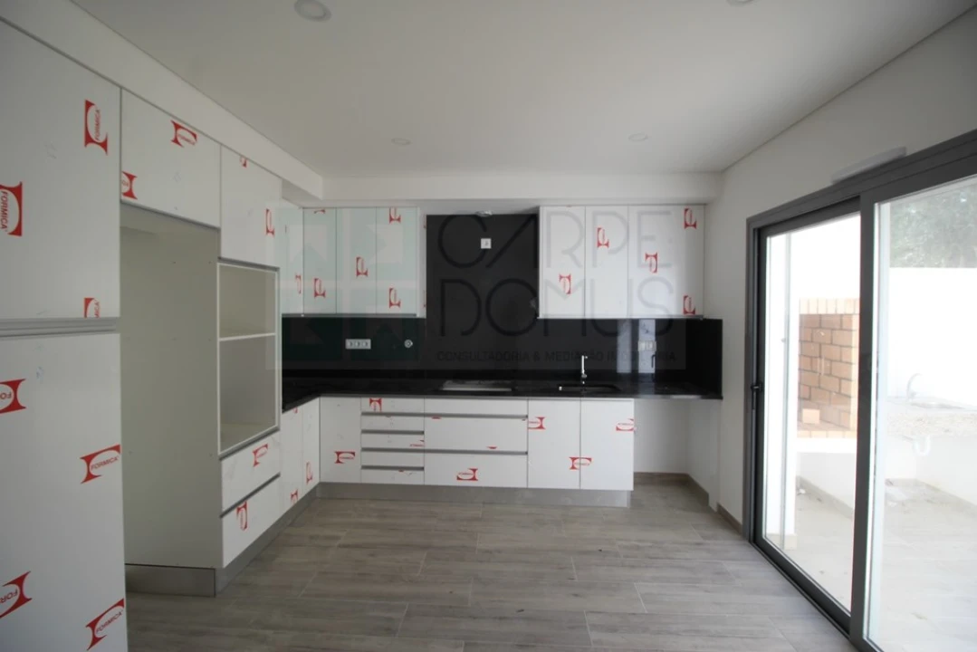 Moradia T3 para Venda em Tavira (Santa Maria e Santiago) Foto 10