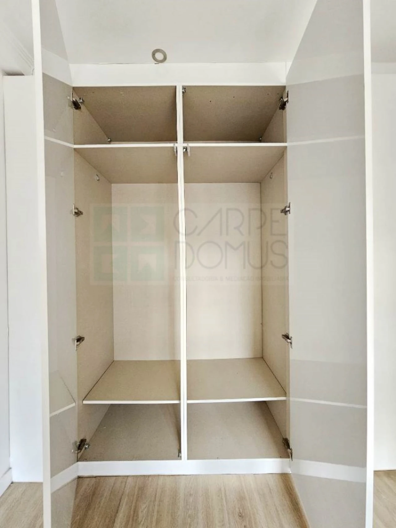 Apartamento T3 para Venda em Ramada e Caneças Foto 25