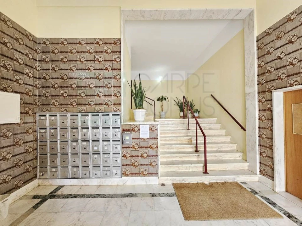 Apartamento T3 para Venda em Ramada e Caneças Foto 45