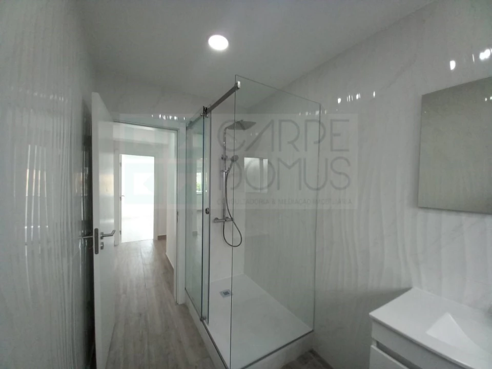 Apartamento T2 para Venda em Ericeira Foto 5