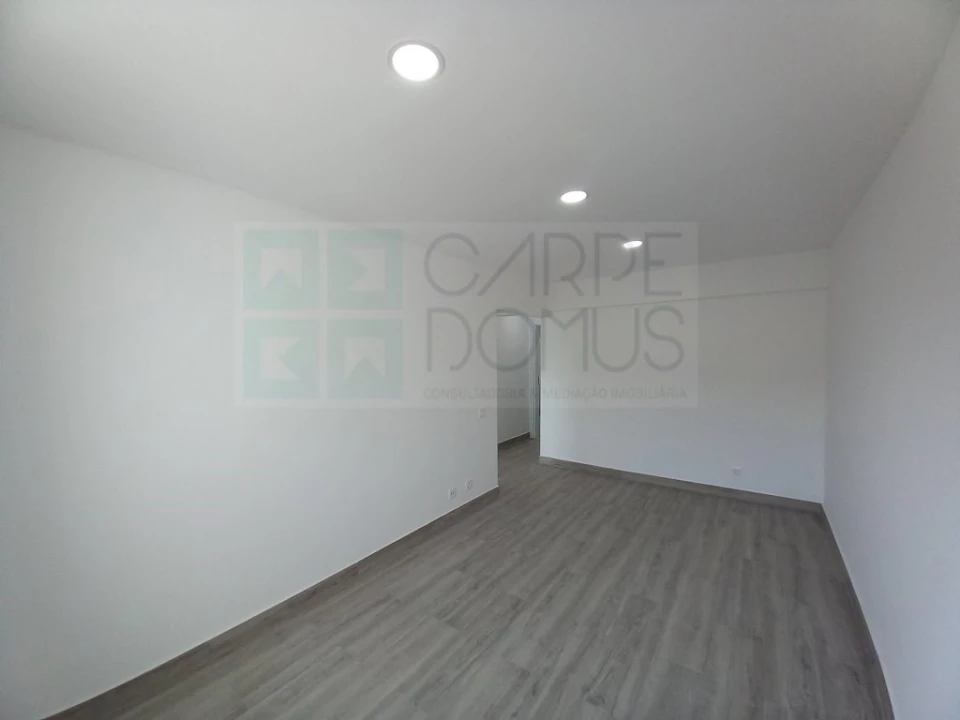 Apartamento T2 para Venda em Ericeira Foto 9