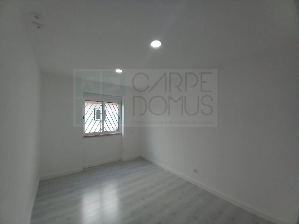 Apartamento T2 para Venda em Ericeira Foto 15