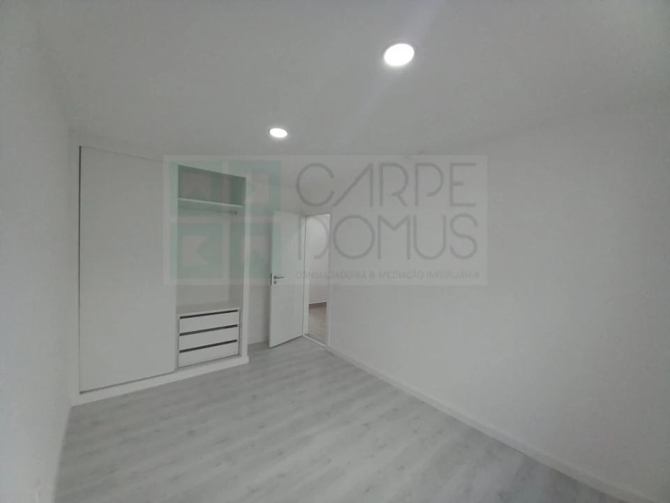Apartamento T2 para Venda em Ericeira Foto 16