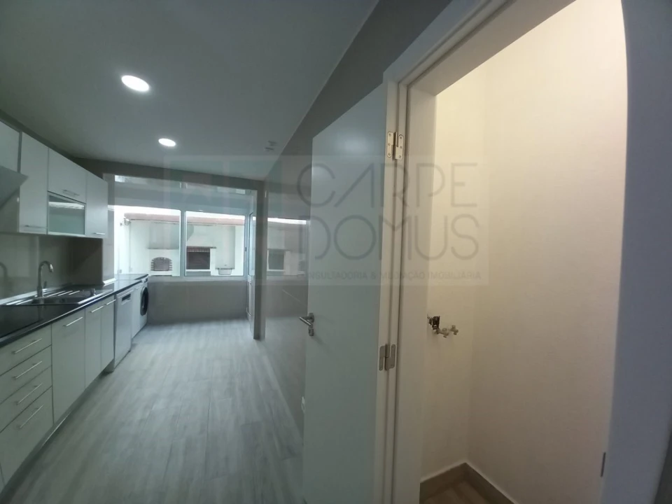 Apartamento T2 para Venda em Ericeira Foto 18