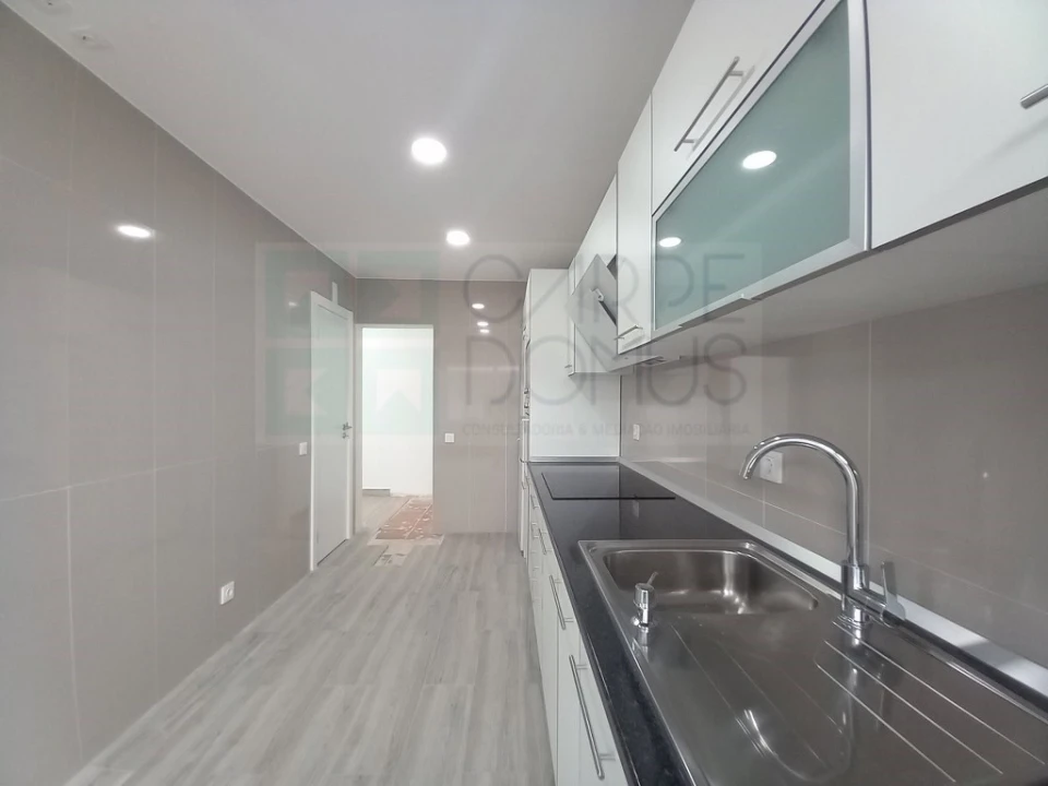 Apartamento T2 para Venda em Ericeira Foto 28