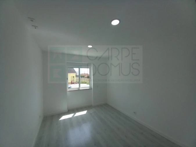 Apartamento T2 para Venda em Ericeira Foto 10