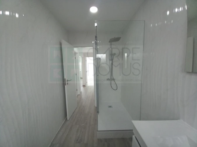 Apartamento T2 para Venda em Ericeira Foto 14