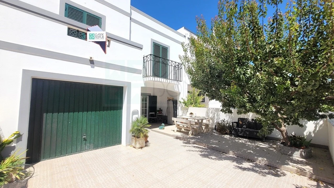 Moradia T4 para Venda em Tavira (Santa Maria e Santiago) Foto 2