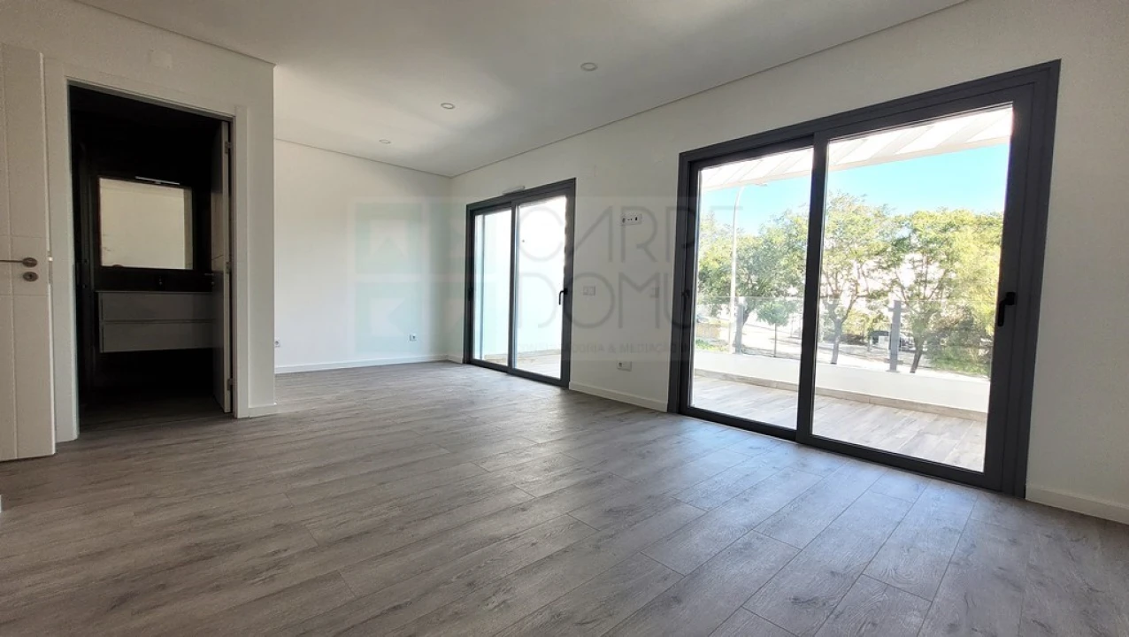 Moradia T3 para Venda em Tavira (Santa Maria e Santiago) Foto 24