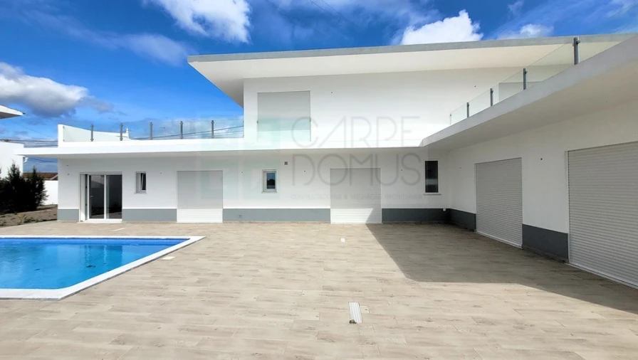 Moradia T4 para Venda em Altura Foto 6