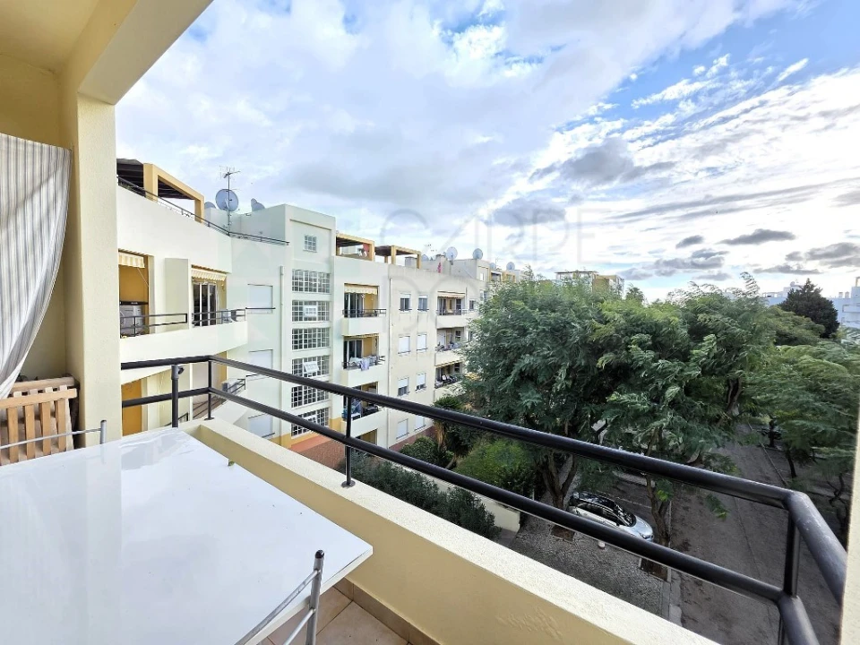 Apartamento T1 para Arrendamento em Tavira (Santa Maria e Santiago) Foto 3