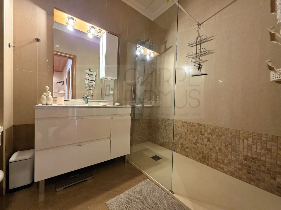 Apartamento T1 para Arrendamento em Tavira (Santa Maria e Santiago) Foto 15