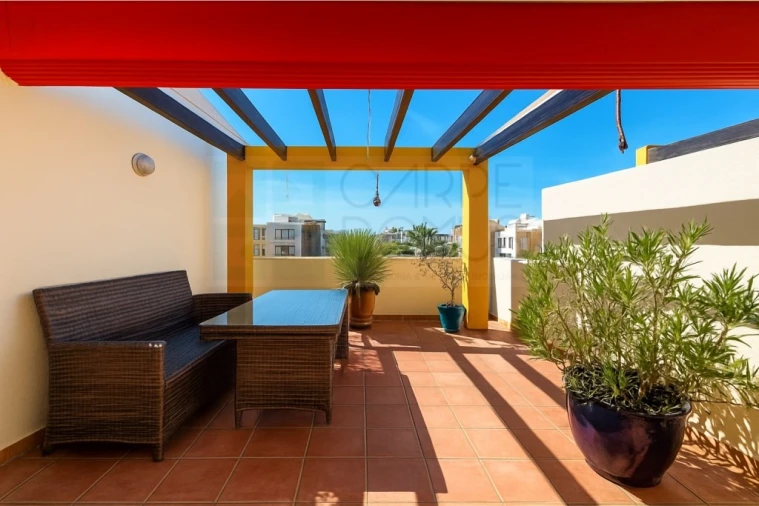 Apartamento T1 para Arrendamento em Tavira (Santa Maria e Santiago) Foto 2